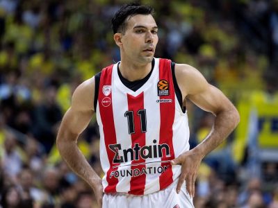 VIDEO: Umlčal Istanbul. Sloukas premenil úžasnú trojku v poslednej sekunde