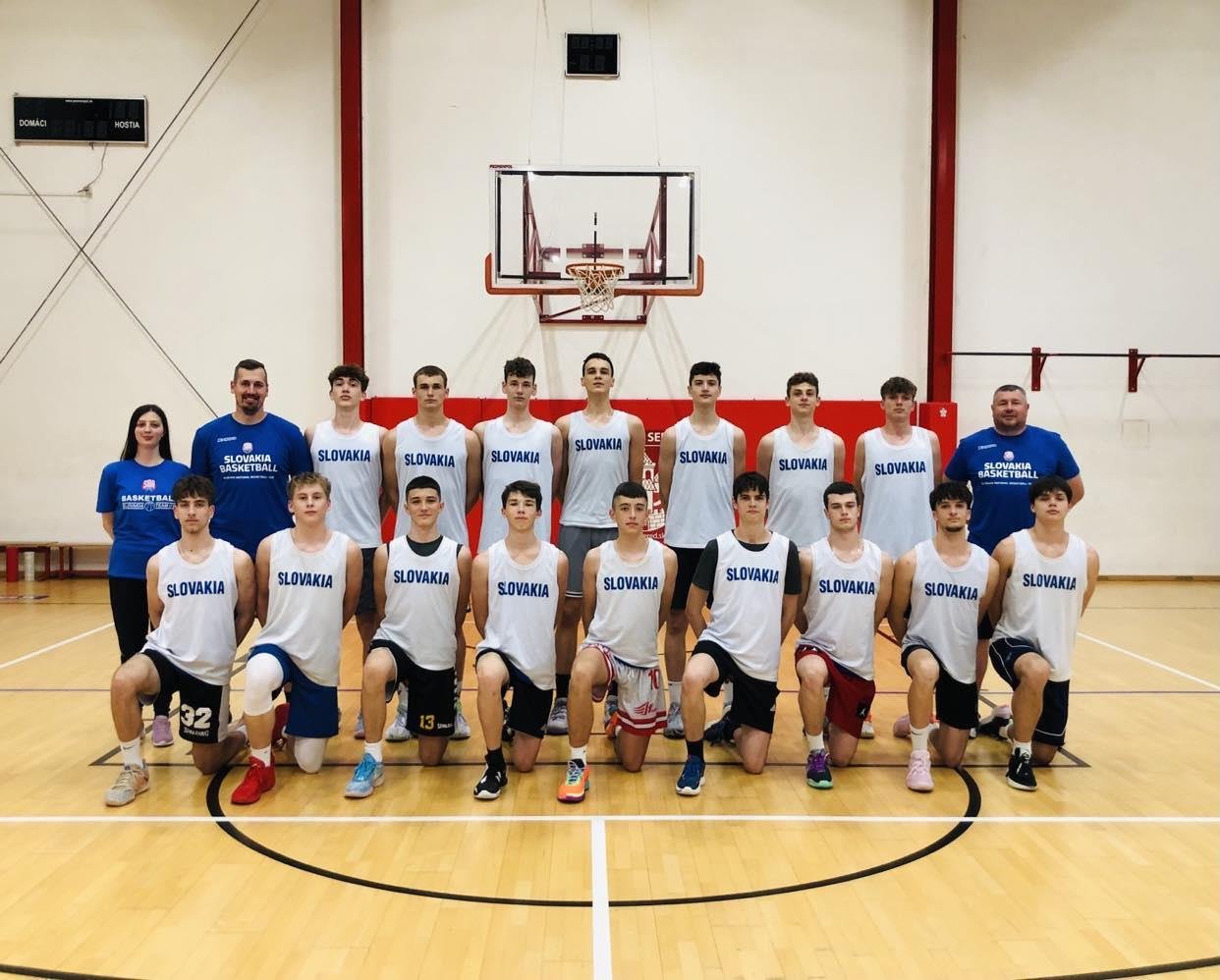 VIDEO: Šestnásťroční Slováci prekvapili Portugalcov a berú tesné víťazstvo