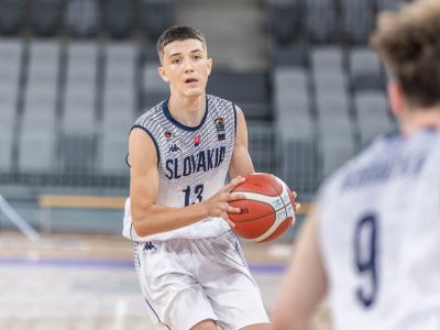 VIDEO: Reprezentácia do 16 rokov deklasovala favorizovaných Švédov a bojuje o postup