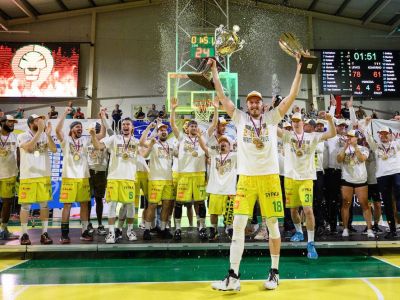 Levice v J-skupine proti Legii Varšava, Kataji a CSM Oradea