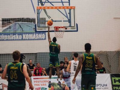 FOTO: Levice predviedli dominantný obrat v Komárne, Handlová rabovala v Prievidzi, prvý triumf Lučenca