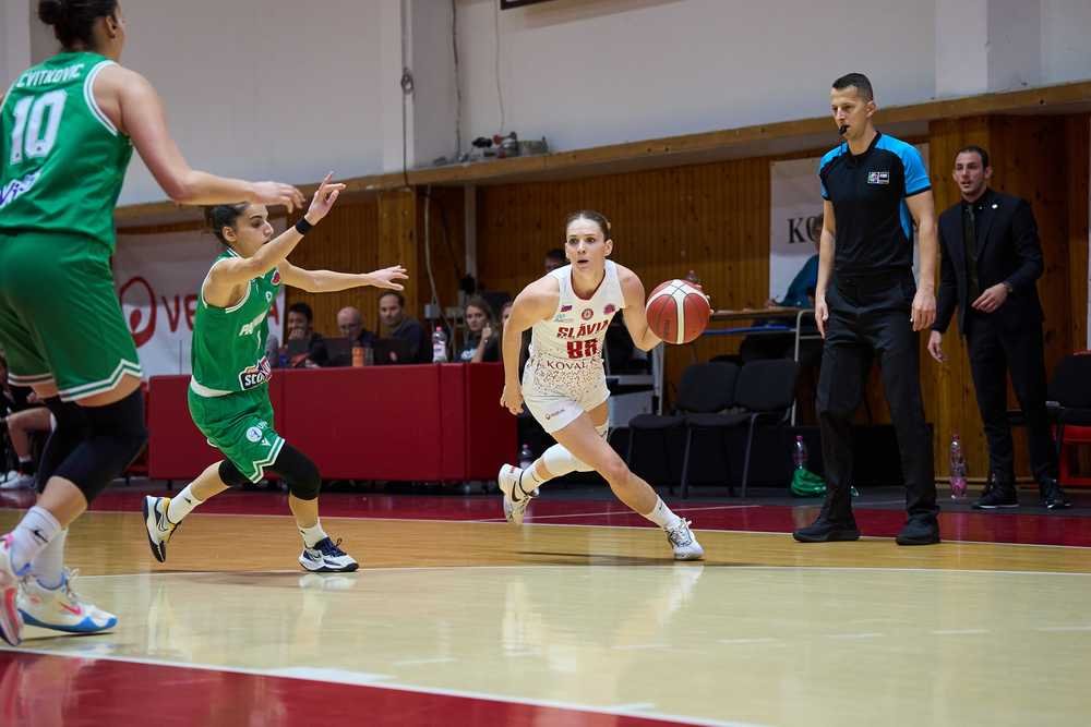 VIDEO: Ešte tri minúty pred koncom bol stav vyrovnaný. Slávia tesne prehrala so slávnym Panathinaikosom
