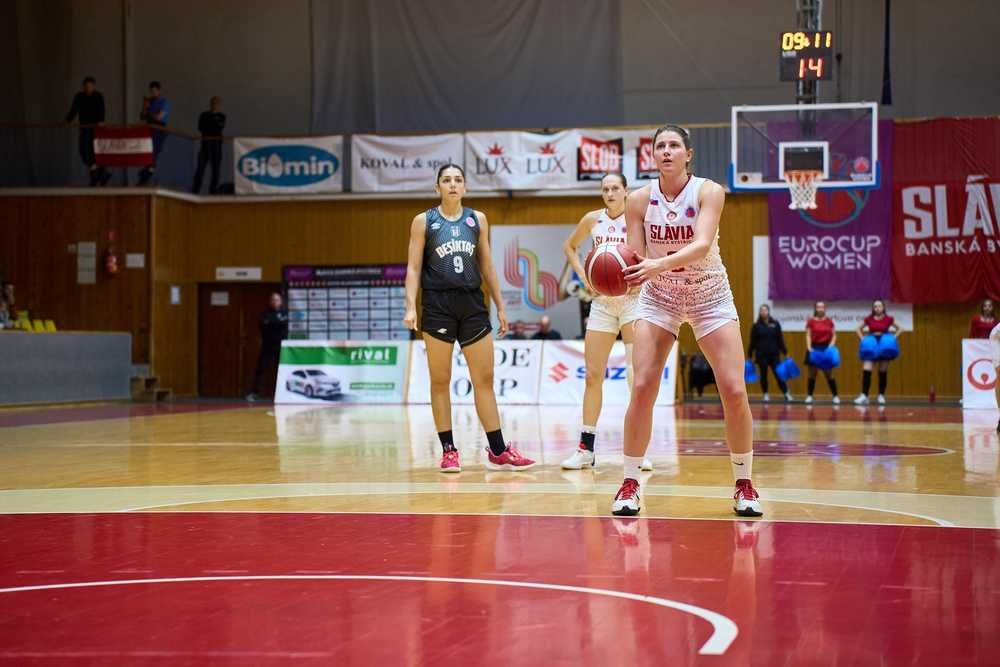 VIDEO: Slávia, Ružomberok i Piešťany s prehrami v EP FIBA