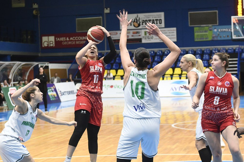 Slávia stratila šancu na play off, tesne podľahla Panathinaikosu