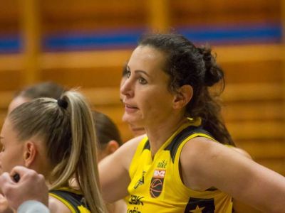 Hrala s Kuklovou či Hirákovou. Do extraligy sa vrátila po pätnástich rokoch zásluhou dcérky