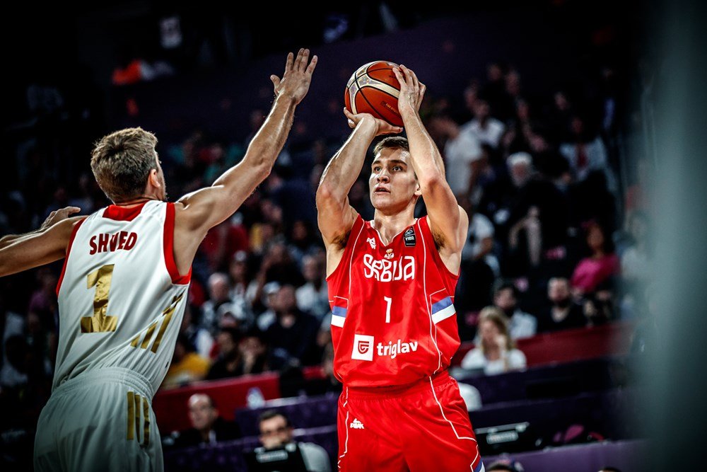 VIDEO Srbi zdolali Rusov a postúpili do finále majstrovstiev Európy