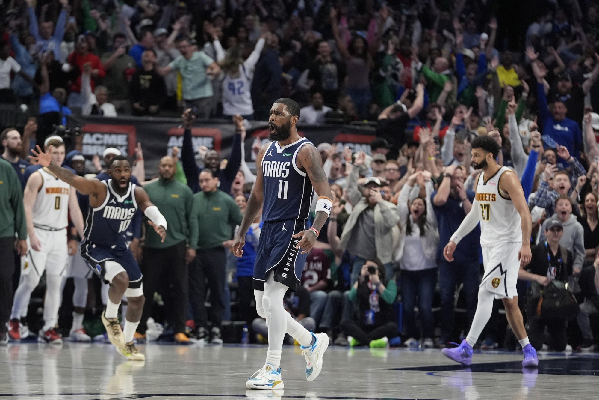 Kyrie Irving predviedol jednu z najneuveriteľnejších víťazných striel v histórii