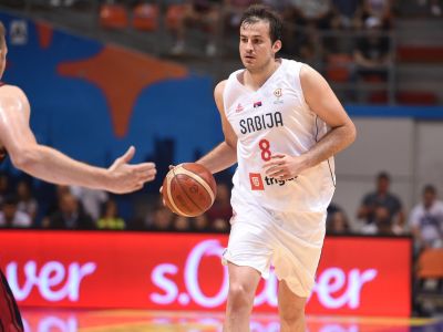 Volali ho Profesor. S kariérou sa rozlúčil jeden z najpopulárnejších basketbalistov v Srbsku