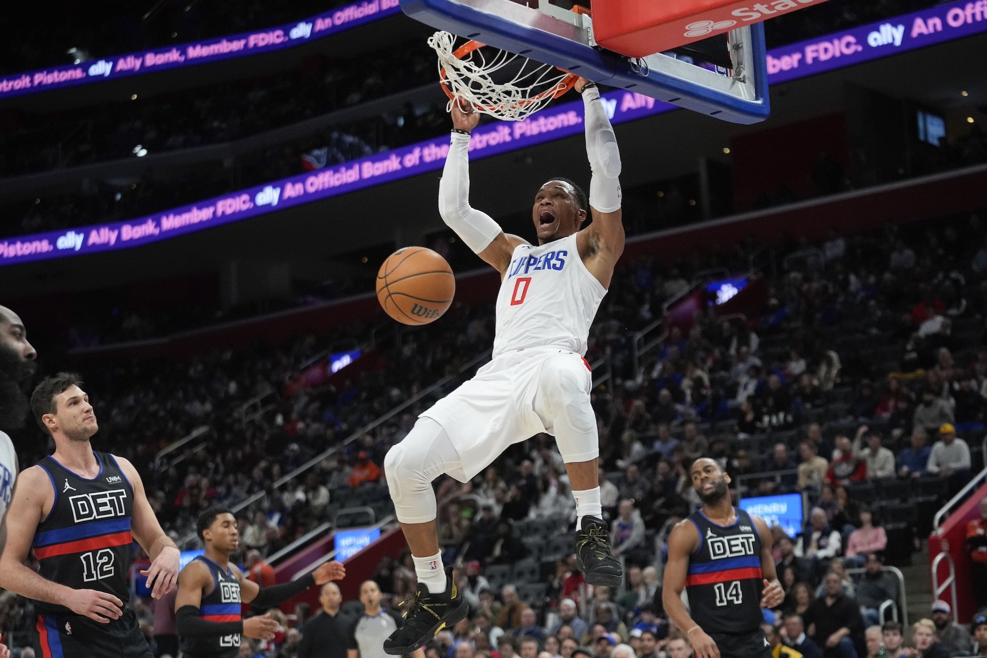 VIDEO: Clippers skvele dotiahli 26 bodový deficit, sú známi postupujúci do vyraďovačky