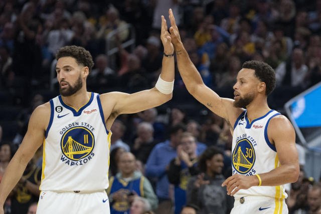 VIDEO: Splash brothers sa pripomenuli pri dôležitej výhre Golden State