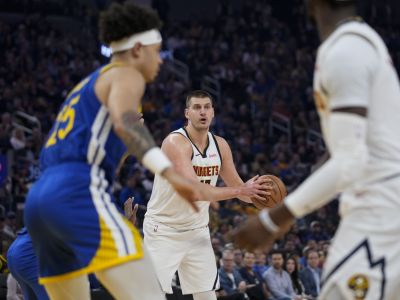 VIDEO/NBA play-off: Denver odpovedal na kritiku dominantnou výhrou v Minnesote