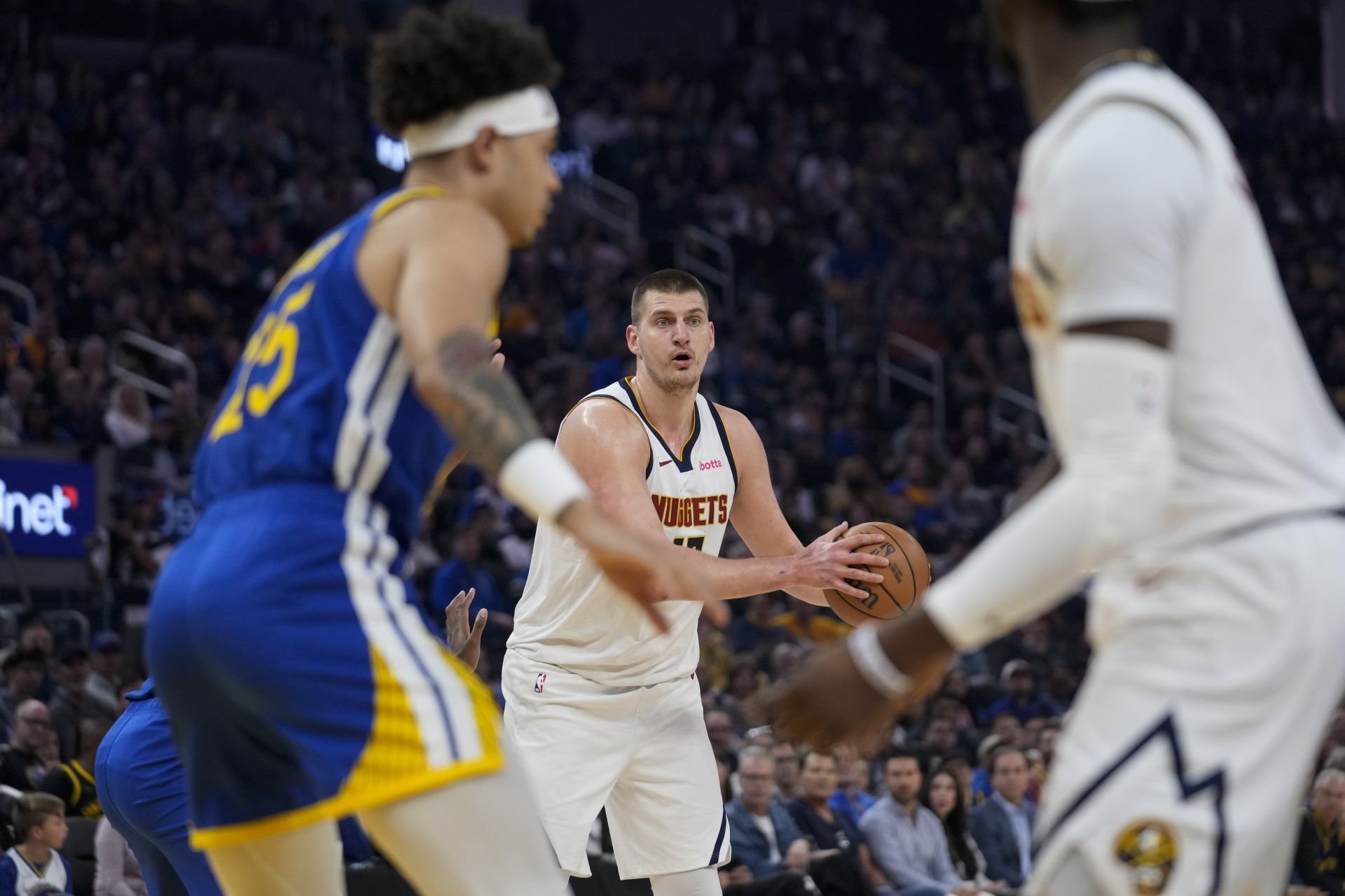VIDEO/NBA play-off: Denver odpovedal na kritiku dominantnou výhrou v Minnesote