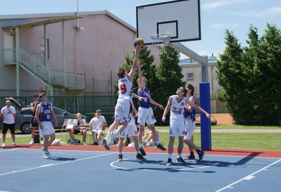 Vydarené krajské majstrovstvá v 3×3 basketbale v Michalovciach