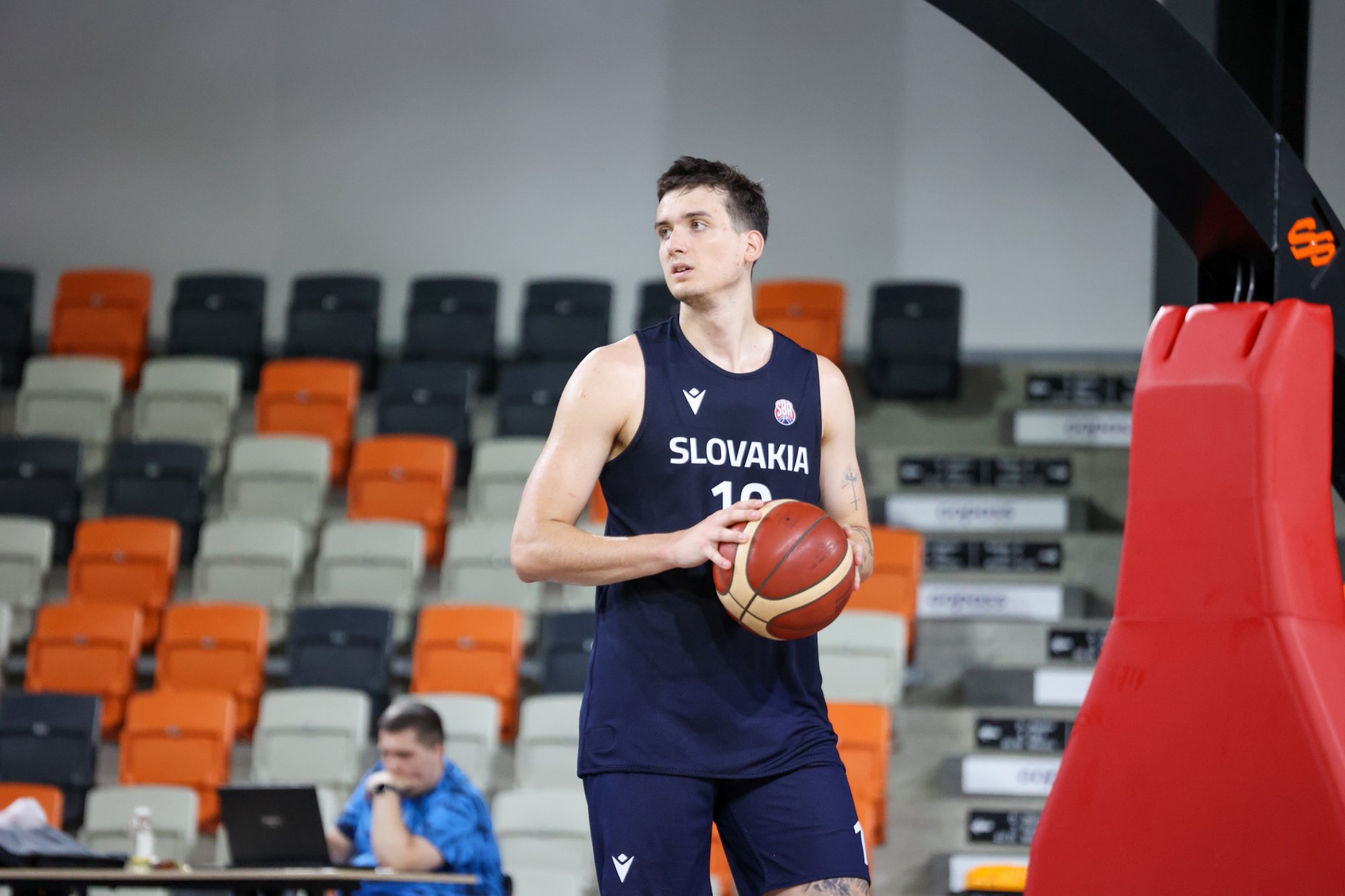 Považovali ho za talent ako Malovec či Rančík, ale brzdili ho zdravotné problémy. Hronský je konečne späť