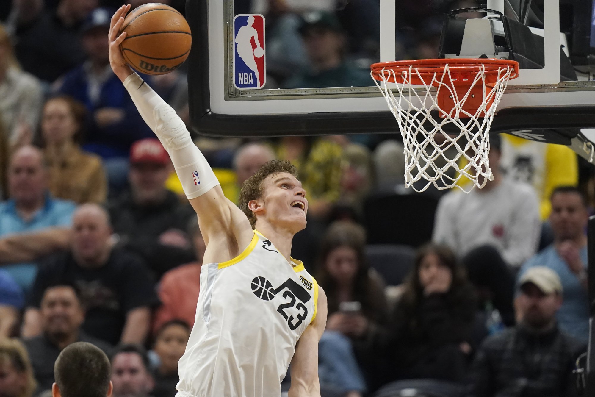 Rozbehol sa v Prahe, v NBA sa zaradil medzi hviezdy, teraz však musí ísť na vojnu