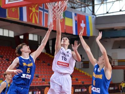 FOTO/VIDEO: Slováci do 18 rokov si zajtra zahrajú o 15. miesto