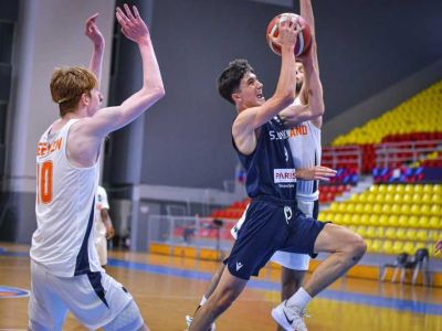 FOTO/VIDEO: Slovenskí mladíci si po výhre nad Holanďanmi zahrajú o piate miesto proti Čiernohorcom