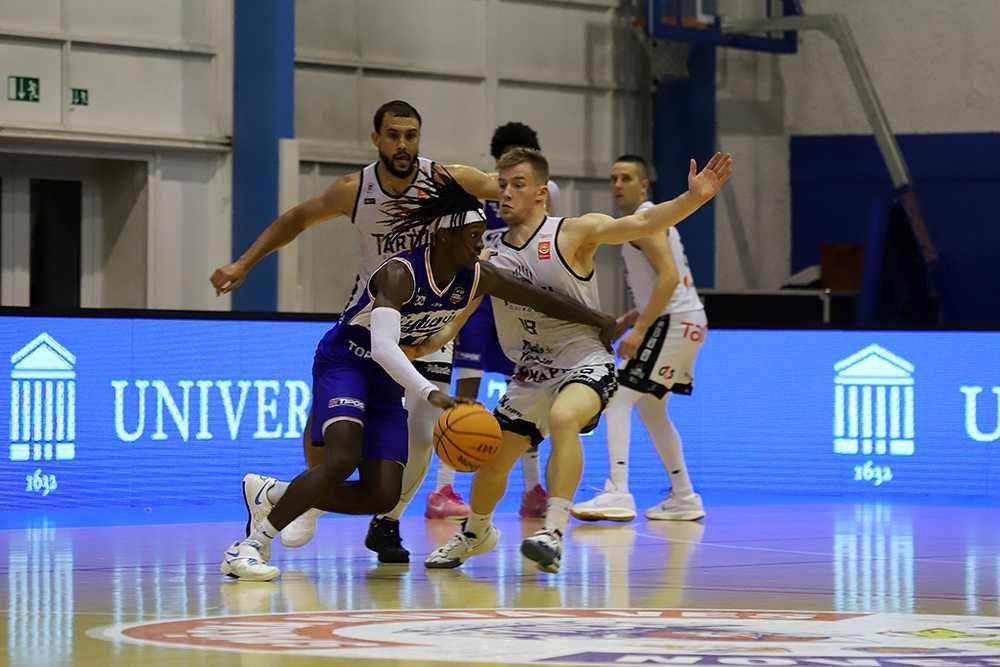FOTO/VIDEO: Rytieri zdolali Tartu Ülikool a majú prvé víťazstvo v ENBL