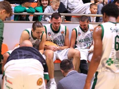 FOTO: Baník zvládol súboj o čelo tabuľky, Inter sa chvíľu trápil na pôde Iskry, Blue Wings uspeli jasne v Novohrade a Patrioti so Sláviou