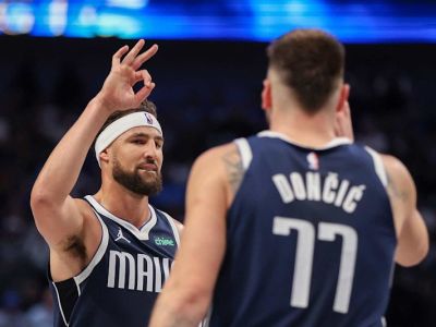 VIDEO: Kritizovaný Klay Thompson začal v Dallase skvelým výkonom