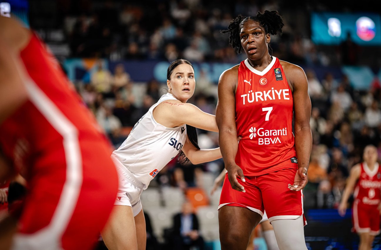 Ubrániť McCowanovú? Takmer nemožné. Slovenky príkladne bojovali, „učia“ sa hrať nový basketbal