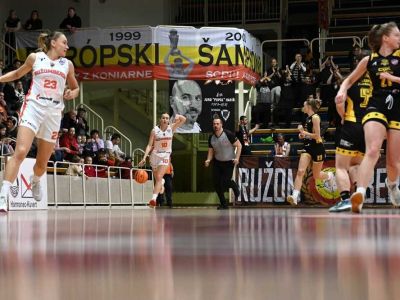 FOTO: Ružomberok a Slávia doslova zmietli súperov z ihriska, bystrické UMB zvládlo Šamorín