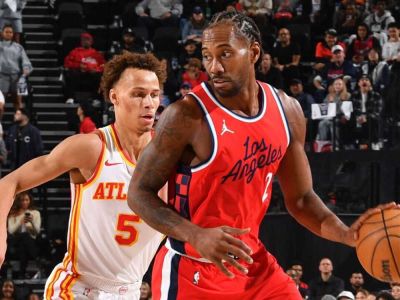 VIDEO: Kawhi Leonard sa vrátil po 279 dňoch, Jokič nastrieľal 46 bodov