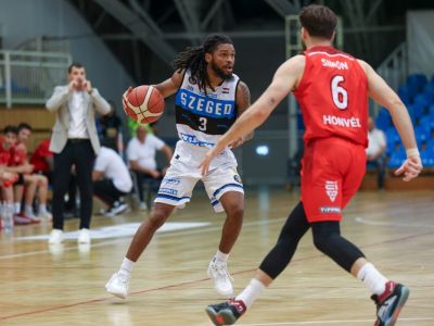Nitra vymenila dvoch cudzincov, medzi posilami aj Langleyho dvojča