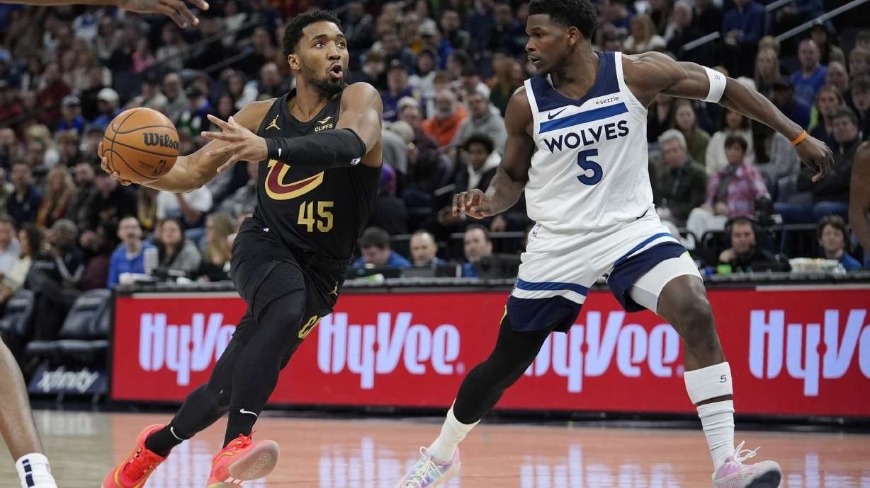 VIDEO: Cleveland opäť s víťazstvom, Atlanta pretlačila v predĺžení Boston