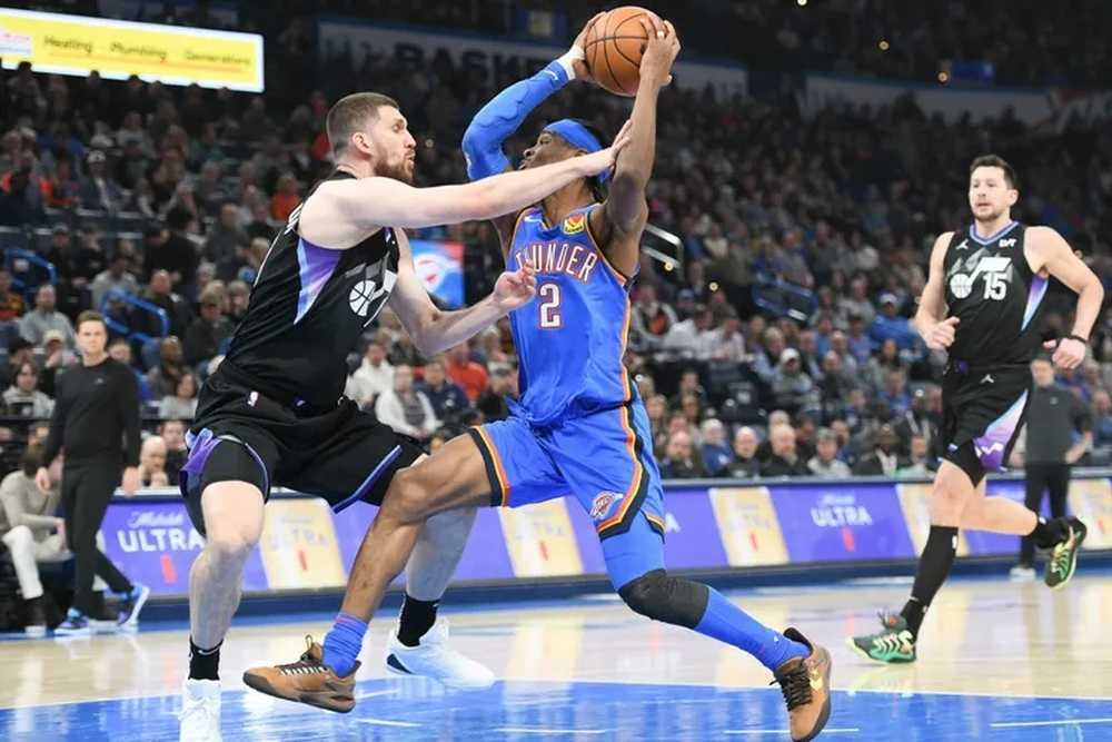 VIDEO: Shai Gilgeous-Alexander 54-mi bodmi zariadil výhru Thunder nad Jazz