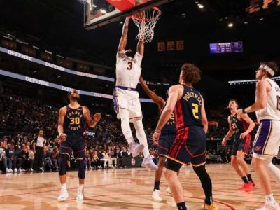 VIDEO: Anthony Davis potiahol Lakers za výhrou na pôde Warriors