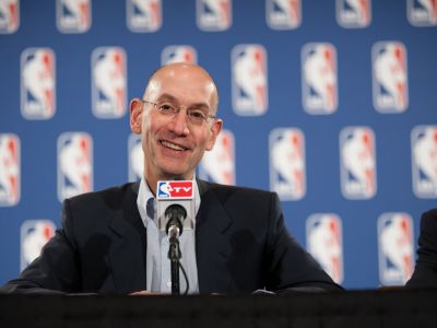 Komisár NBA Adam Silver: Som fanúšikom štyroch desaťminútových štvrtín