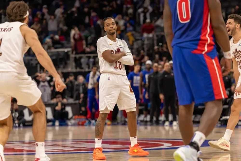 VIDEO: Cavs v Detroite potrebovali Garlandov buzzer beater