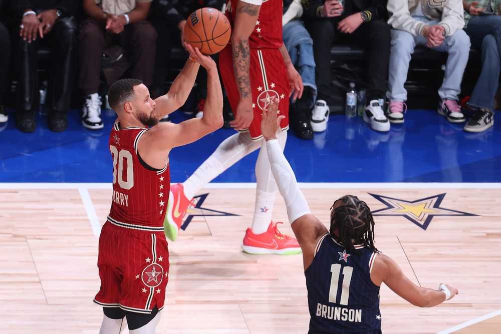 VIDEO: NBA All star game pre tím Shaq, cenu pre MVP dostal Steph Curry
