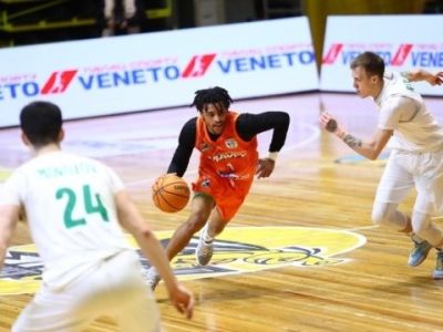 Lučenec s novou posilou v snahe o postup do vyraďovacích bojov