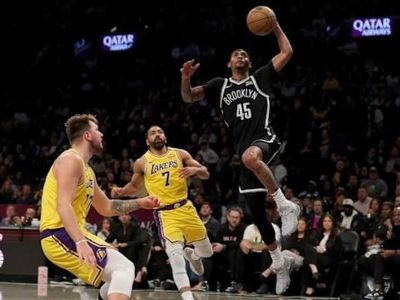 VIDEO: Lakers v Brooklyne nepomohol ani triple-double Dončiča