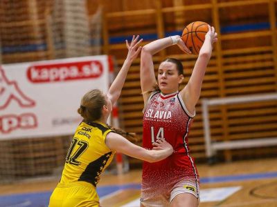 Po parádnej štvrtine sa vytratili z ihriska, Slávia dominovala aj bez talianskej rozohrávačky