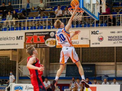 Michal Vranovič ostáva v kŕdli pelikánov z Novohradu