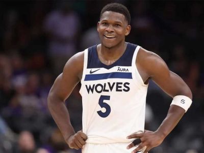 Pauzuje aj ďalšia hviezda NBA