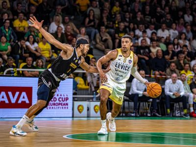Prišiel ako náhrada za kandidáta na MVP, najprv sa hľadal a teraz sa stal hrdinom úvodu finále