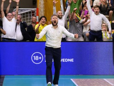 Ja medzi trénerskými legendami extraligy? Vôbec sa na to tak nepozerám, vraví šťastný Michal Madzin