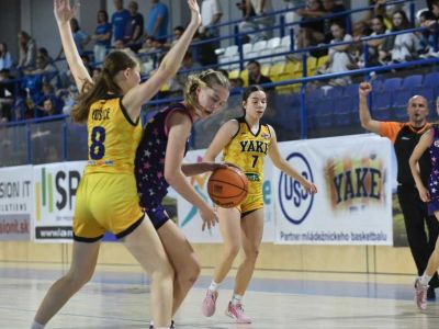 VIDEO/M-SR Staršie žiačky U15: Vo finále MBK Ružomberok a BK Slovan Bratislava