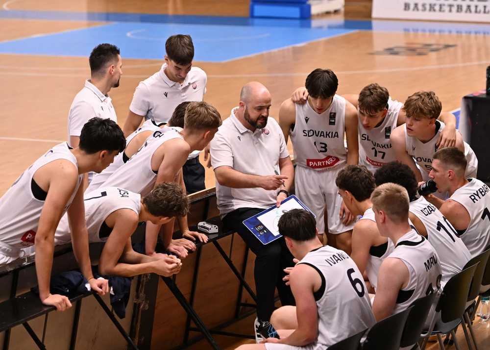 FOTOVIDEO: Mladíci v Skopje zasa prehrali, Rybár na to sám nestačil