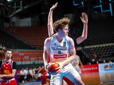 FOTO/VIDEO: Slovenská 16-ka sa môže chystať na boj o záchranu v B-divízii