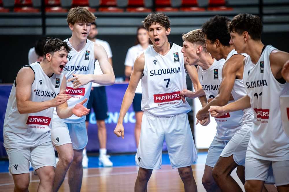 FOTO/VIDEO: Dôležitá výhra nad Rakúskom, U16-ka sa zachránila v B-divízii