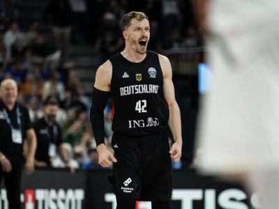 Najlepší strelec mimo NBA? Niekdajší kat Američanov z Nemecka má zatiaľ neuveriteľnú 71% úspešnosť za tri