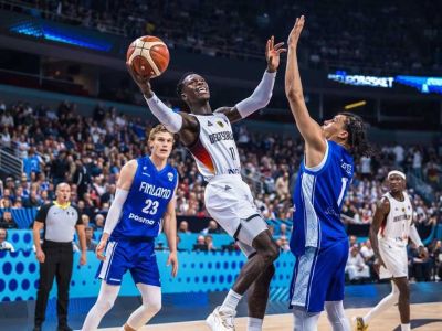 VIDEO: Turci nedali šancu Grékom, Schröder a Theis s double-double, Nemci vo finále