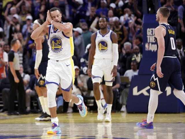 Dostane Steph Curry ešte šancu na titul? Musel by odísť z Golden State