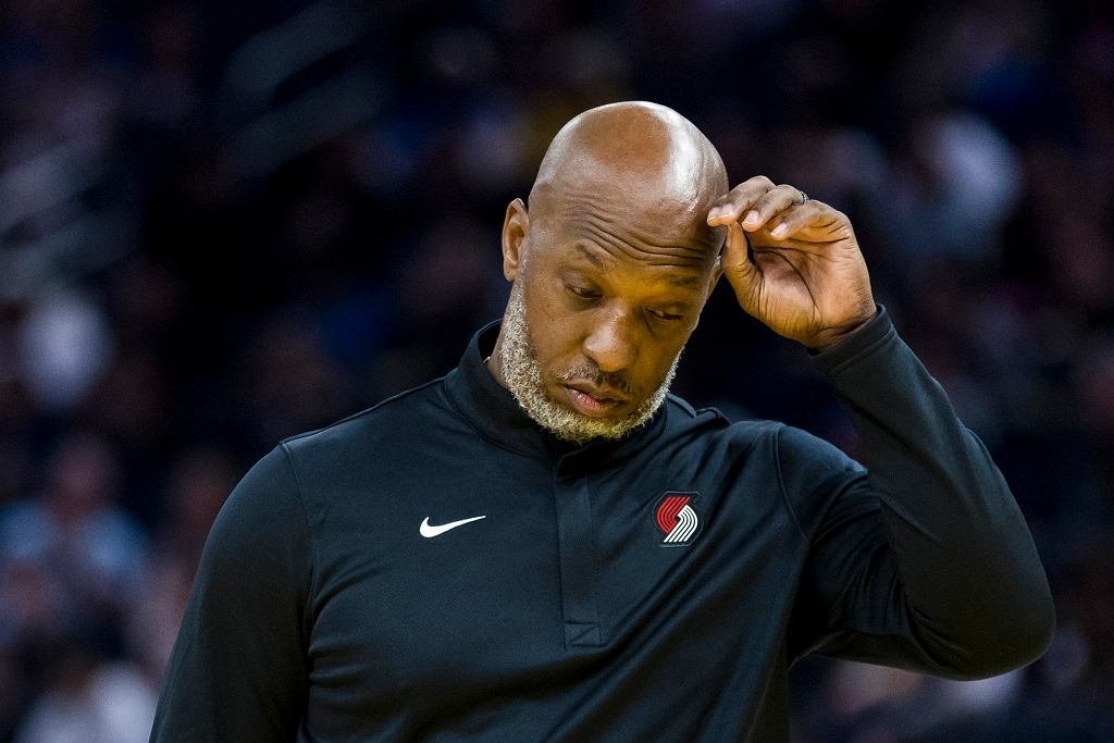 Billupsa a Roziera kluby uvoľnili s okamžitou platnosťou
