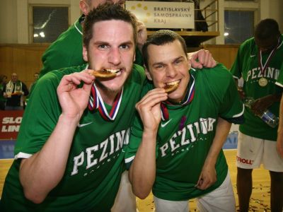 Pezinok má zatiaľ pod zmluvou sedem hráčov